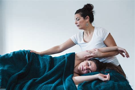 Sexual massage Totnes