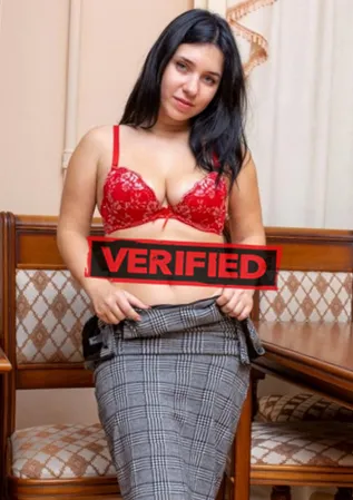 Leah Sexmaschine Finde eine Prostituierte Schonungen