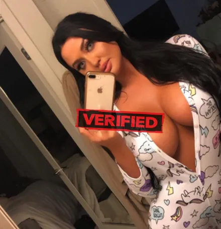 Charlotte tits Prostitute Yanuh Jat