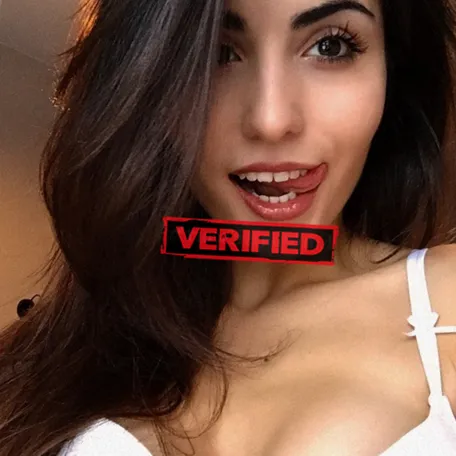 Alexandra sexmachine Prostitute Al Wafrah